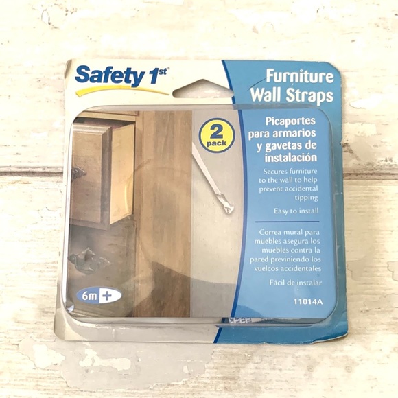 Safety 1st Furniture Wall Straps 2 Pack Baby Proofing Kids Home New in Package - Picture 1 of 4